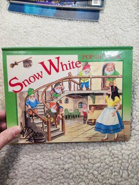 Snow White Pop Up Book Grandreams 1996 Childrens Pop Up Board Book Illustrated